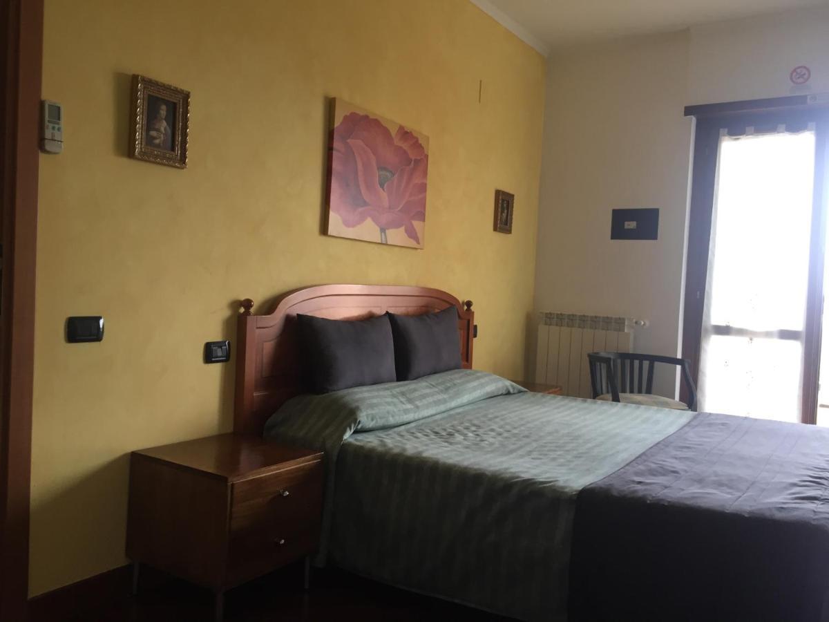 Bb Nuova Fiera Di Roma Bed & Breakfast Fiumicino Eksteriør bilde