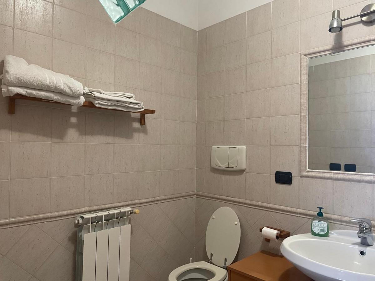Bb Nuova Fiera Di Roma Bed & Breakfast Fiumicino Eksteriør bilde